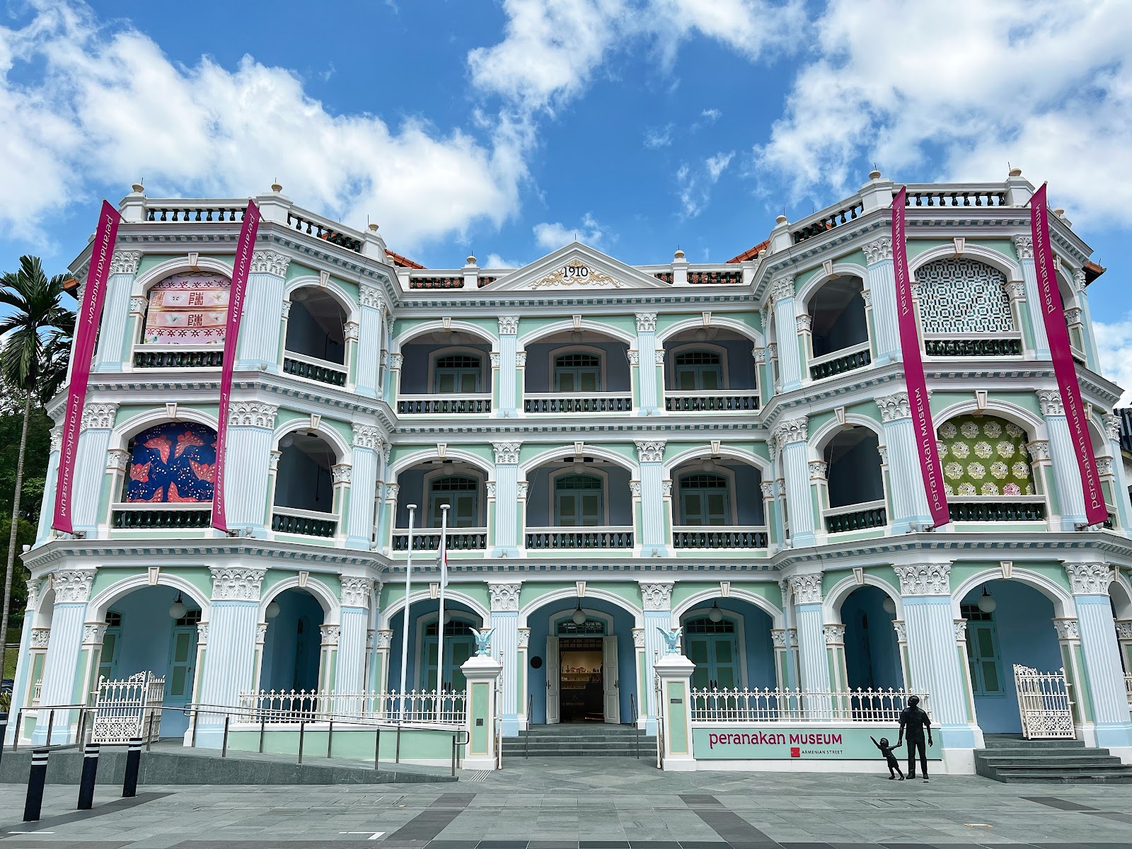 Day 2 — Museums, Marina & Art Scene