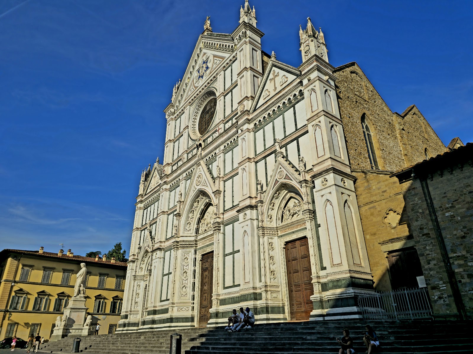 Day 2 — Signoria & Hidden Gems: Streets & Gardens